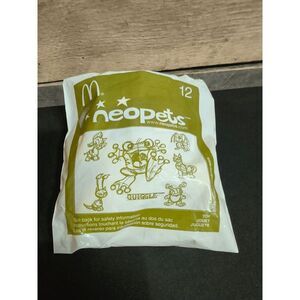 NEW & SEALED Neopets McDonald's 2004 Happy Meal Toy #12 Quiggle
